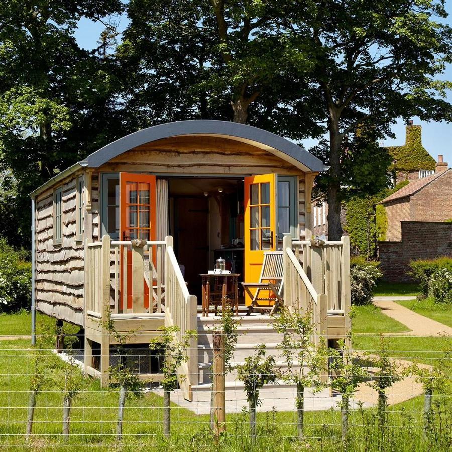 Hornington Manor Luxury Shepherd Huts York Exteriör bild